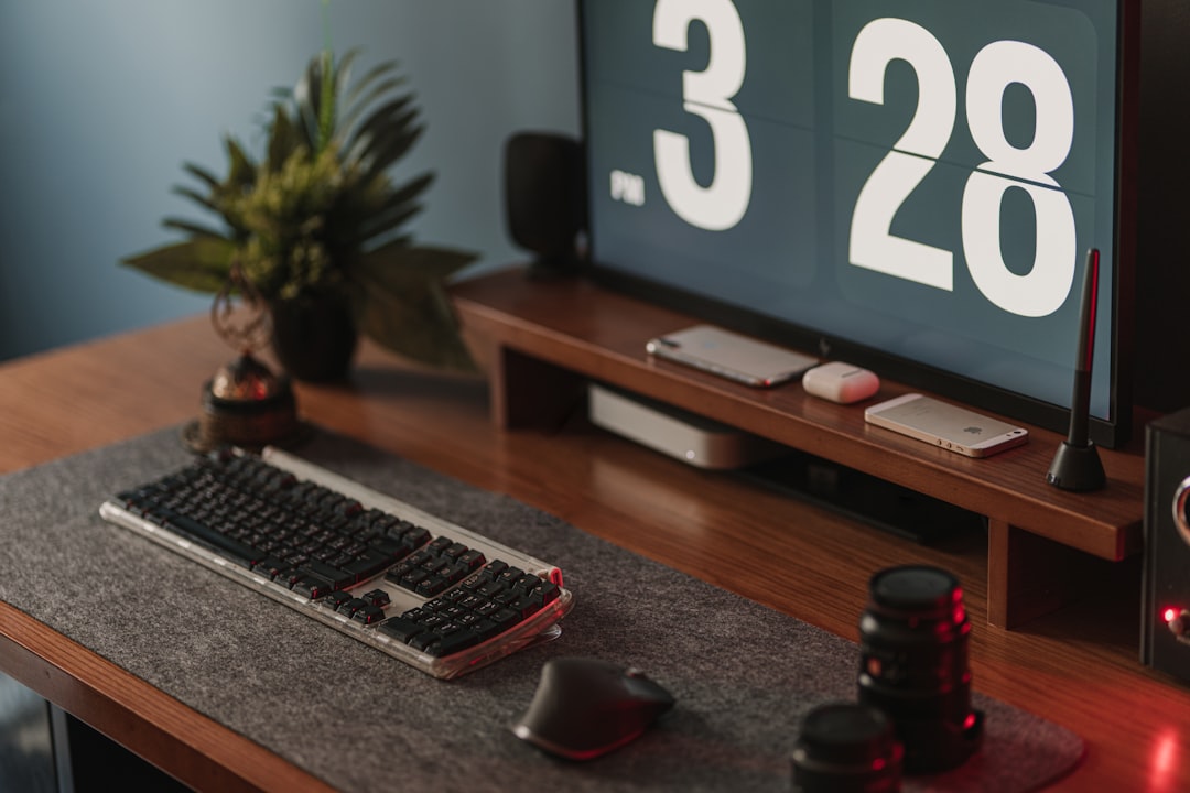 How to Choose the Perfect Keyboard for Your Workspace How to Choose the Perfect Keyboard for Your Workspace